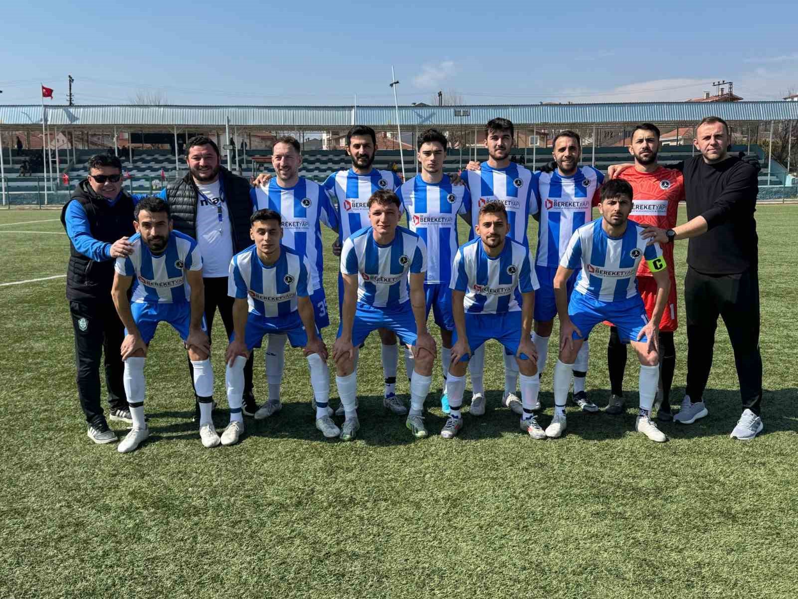 Pazaryerispor şampiyonluğa adım adım ilerliyor