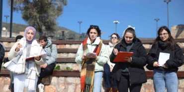 Bursalı öğrenciler Hereke Kalesi’ne hayran kaldı