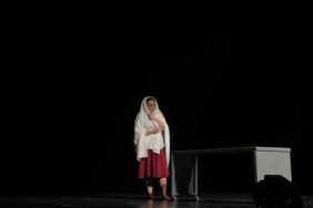 Nazan Kesal, Maltepe’de sahne aldı