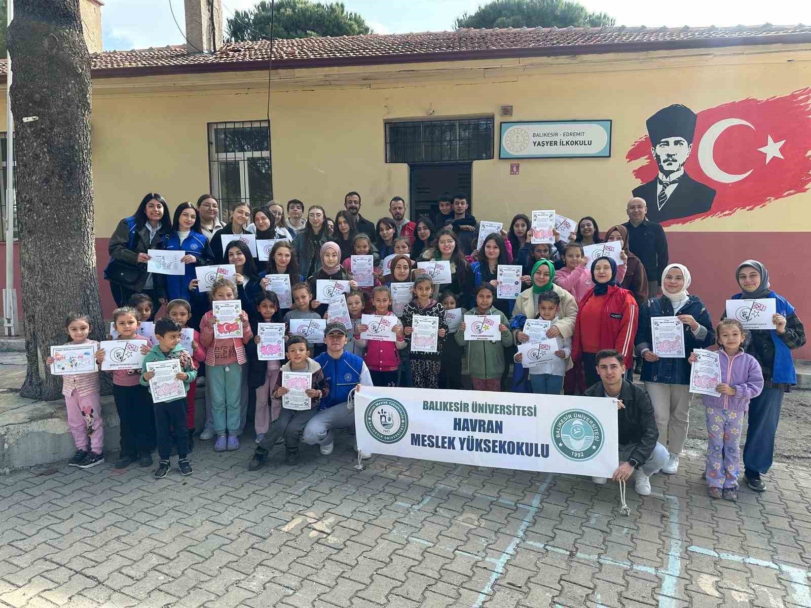 Havran Meslek Yüksekokulu öğrencilerinden anlamlı etkinlik