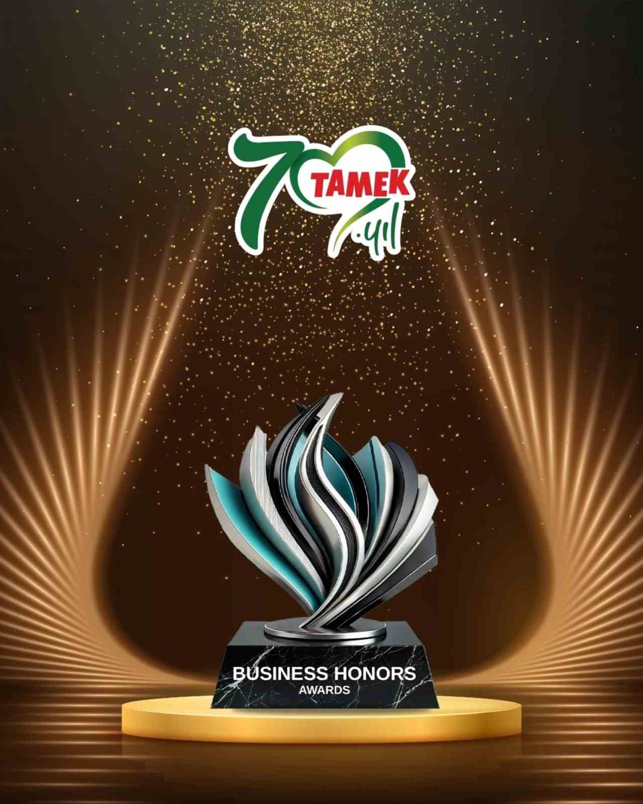 Tamek’e iki ödül birden