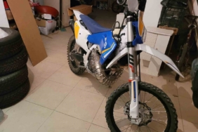 Trafiği tehlikeye atan motosikletli yakalandı