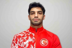 Sakaryalı güreş sporcusu Arnavutluk’ta Ay Yıldızlığı bayrağı temsil edecek