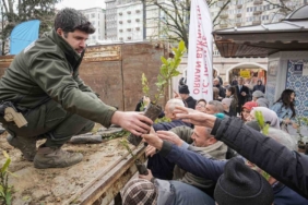 Ücretsiz fidana büyük ilgi