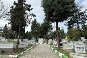 Çayırova’da mezarlıklar bayrama hazır