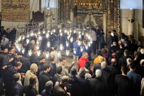 Bursa Valisi Ayyıldız, görev yapan ekiplerle bayramlaştı