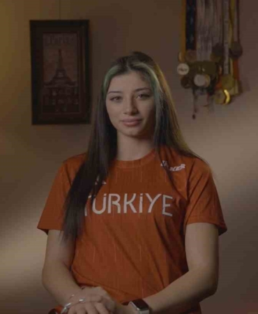 Avrupa Şampiyonu para atlet Reyhan Taşdelen: "Düşmemek için sürekli koşuyorum"