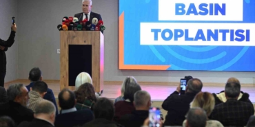 Başkan Bozbey: "Belediyenin bütçesini Bursa’nın sorunlarını çözmek yerine seçim kampanyalarına harcamışlar"