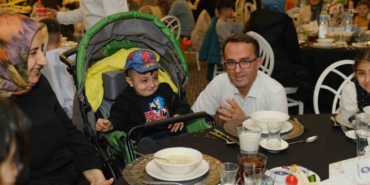 Bursa’da onkoloji hastası çocuklar iftar programında bir araya geldi