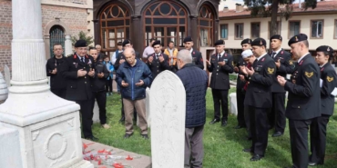 Zağnos Paşa Camii haziresinde yatan Şehit Yüzbaşı Necati Bey anıldı
