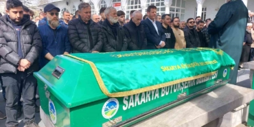 Duvarın altında kalarak hayatın kaybeden taekwondo hocası, son yolculuğuna uğurlandı