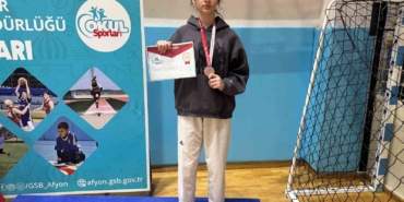 Tekwonda’da Balıkesirli İpek Türkiye Şampiyonası’na katılmaya hak kazandı