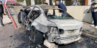 Park halindeki otomobil küle döndü