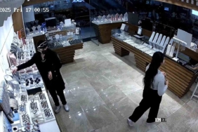 Yalova’da maskeli saat hırsızı güvenlik kamerasında