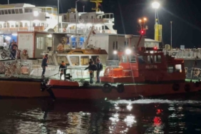 Çanakkale Boğazı’nda tankere çıkarken denize düşen kılavuz kaptan kurtarıldı