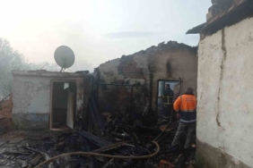 Keşan’da çıkan yangında 5 büyükbaş, 4 küçükbaş hayvan telef oldu