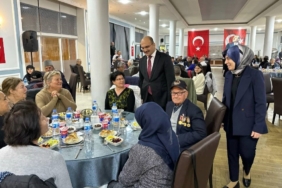 Gelibolu Kaymakamı, şehit ve gazi aileleriyle iftarda buluştu