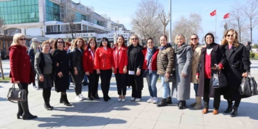 Yalova’da baharın gelişi Marteniçkayla kutlandı