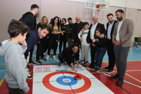 Darıca’da curling turnuvası heyecanı