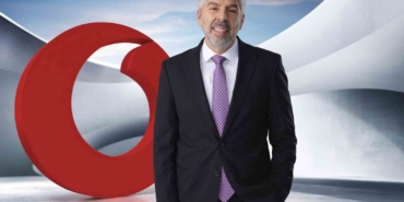 Vodafone Vakfı’nın Global Hackathonu’nu kazananlara Bükreş’te ödülleri verildi