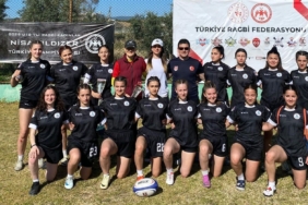 Ragbici kızlar grup birincisi oldu