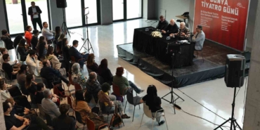 Dünya Tiyatro Günü’nde "tiyatro" konuşuldu