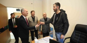 Tıp Bayramı’nda hekimler ziyaret edildi