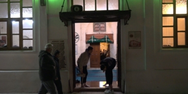 Kırklareli’nde ilk teravih namazında camiler doldu