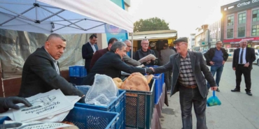 İftarlık pideler Gemlik Belediyesi’nden
