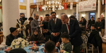 Vali Ömer Toraman, Gelibolu Mevlevihane’sinde iftar programına katıldı