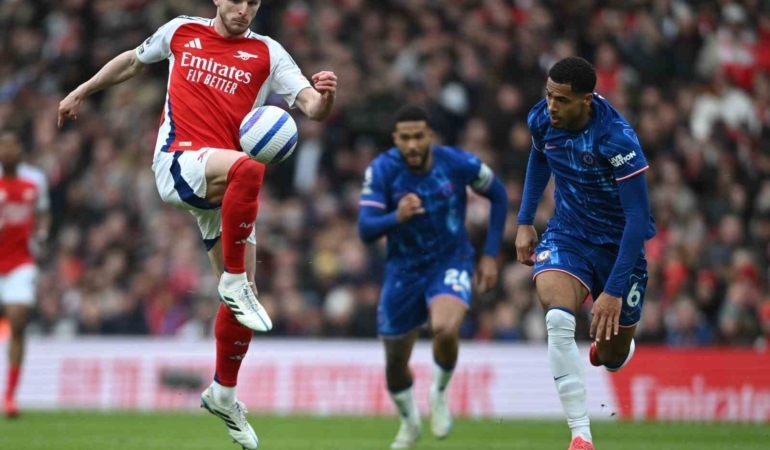 Arsenal - Chelsea derbisini Mesut Özil ile Akif Çağatay Kılıç birlikte izledi