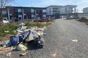 Lüks sitelerin arasına molozu böyle döktü