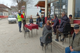 Kırklareli’nde traktör sürücüleri bilgilendirildi
