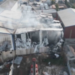 Boya ve sunta imalathanesinde yangın: 2 saate söndürüldü