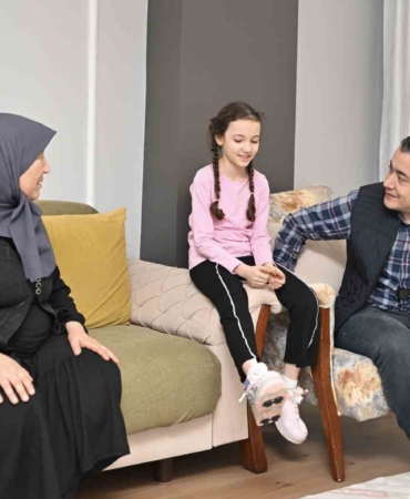Esenyurt Belediye Başkan Vekili ilk iftarını şehit ailesinin evinde yaptı
