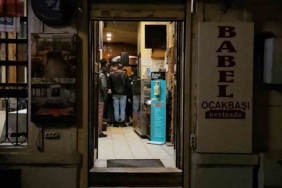 Beyoğlu’nda asansör boşluğuna düşen vatandaş yaralandı
