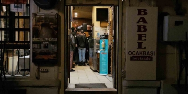 Beyoğlu’nda asansör boşluğuna düşen vatandaş yaralandı