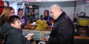 Nilüfer Ramazan Sokağı’na yoğun ilgi