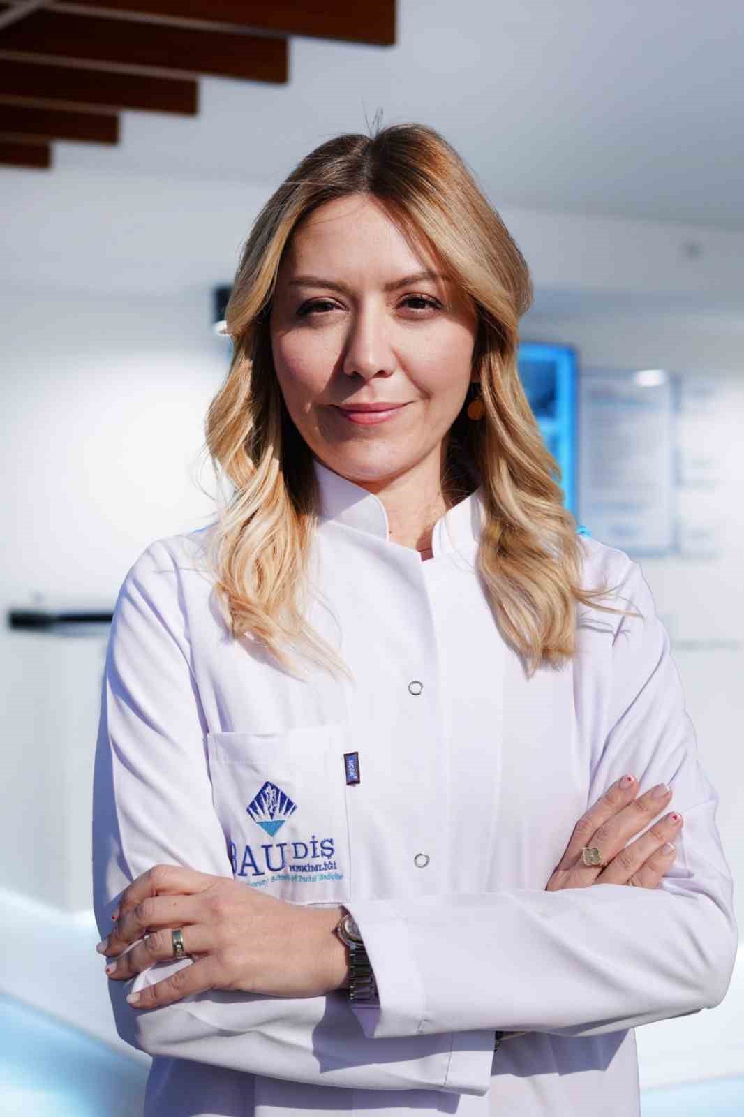 "Sigara kullanımı ağız kanseri riskini 8 kat artırıyor"