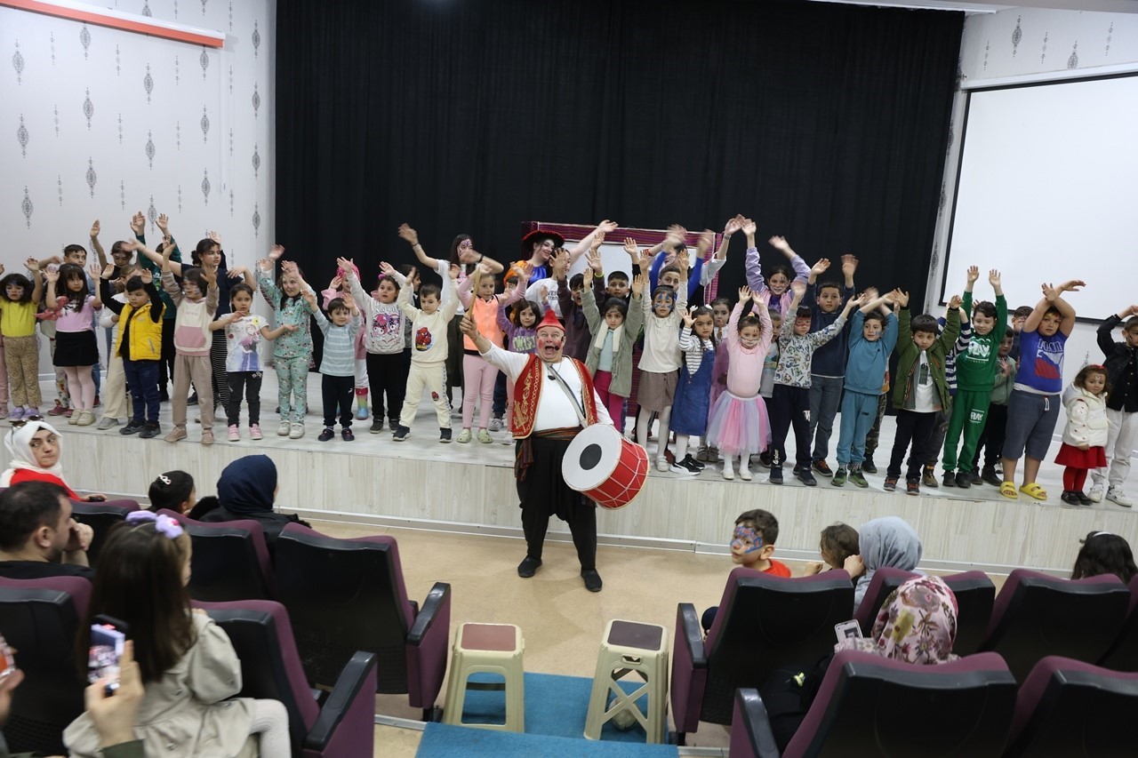 Kartepe’de çocuklar Ramazan’da çok mutlu