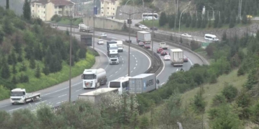 Otoyolda bayram tatili dolayısıyla akıcı yoğunluk başladı