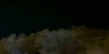 Tek teker üstünde tehlikeli yolculuk kamerada