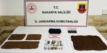 Jandarma uyuşturucuya geçit vermiyor: 2 tutuklama