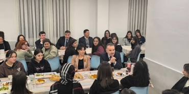 Edremit’te "İftarda Konuşalım" programı düzenlendi