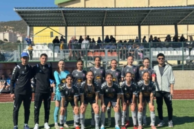 Bilecik Kolej Kız Spor Kulübü 16 golle kazandı