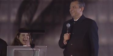 Terör propagandası yapan Eda Ezgi Yıldız, Özgür Özel ve İmamoğlu ailesiyle yan yana