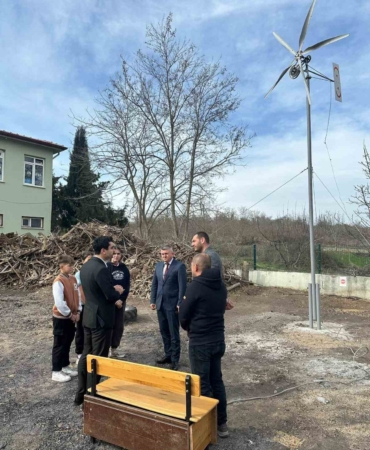 Enez’de öğrenciler yenilenebilir enerjiye dikkat çekti