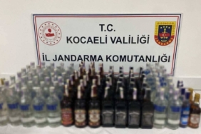 Bayrama günler kala 103 şişe sahte alkol ele geçirildi