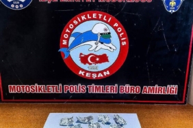 Keşan’da polisin durdurduğu araçta uyuşturucu ele geçirildi