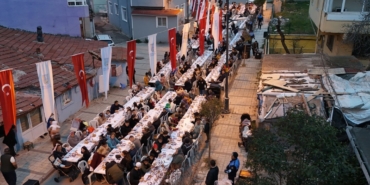 Silivri Belediyesi, Mimar Sinan Mahallesi’nde Ramazan iftar programı düzenledi